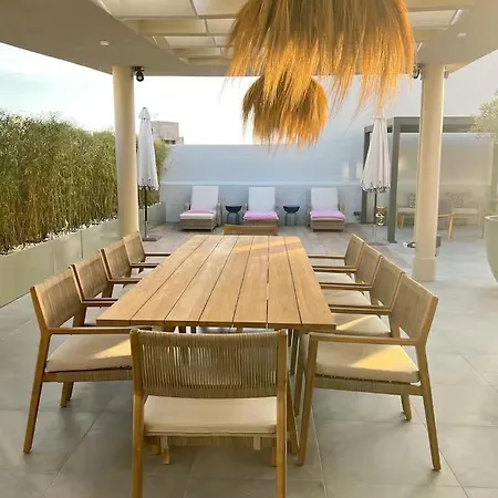 Saldanha Penthouse Vila *